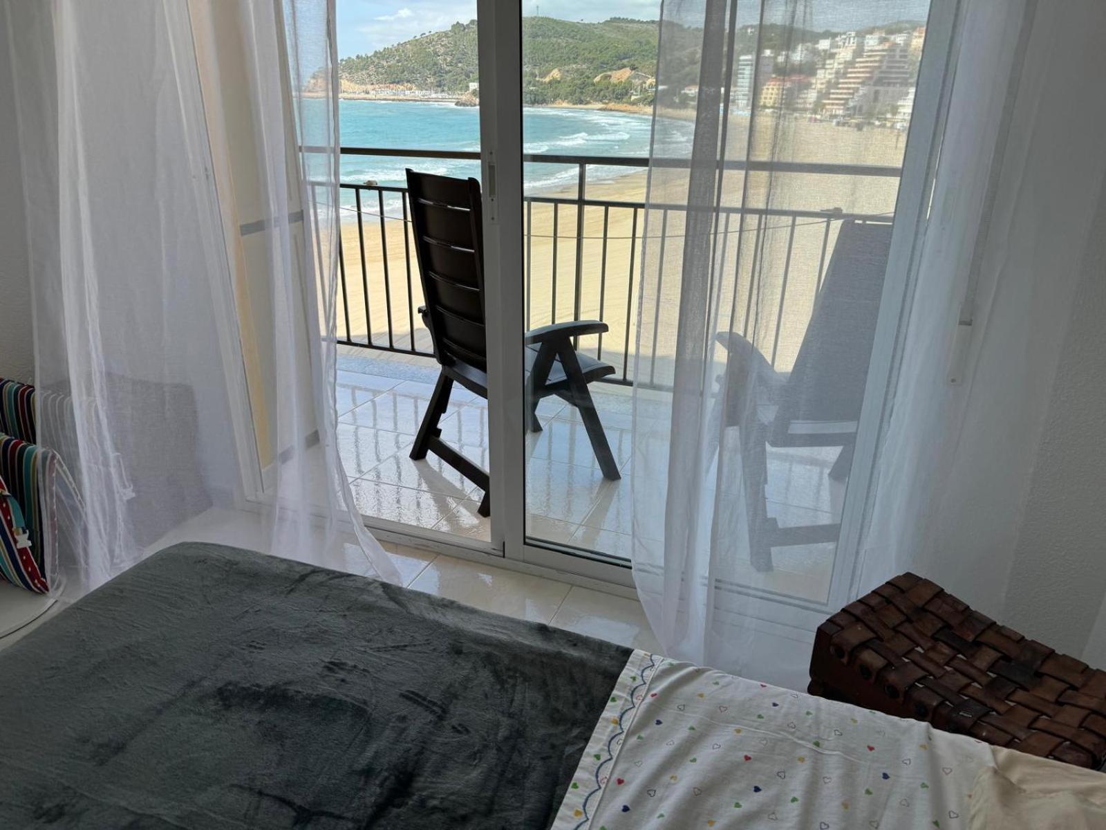Apartamento Con Impresionantes Vistas Al Mar 奥罗佩萨德尔马 外观 照片